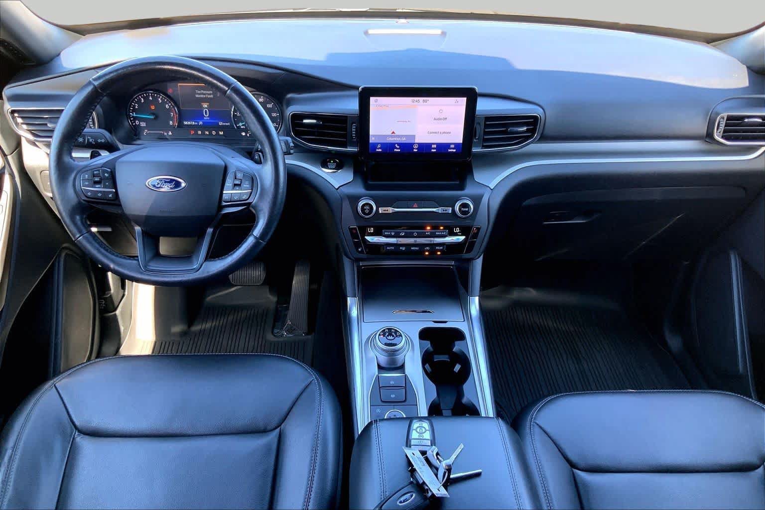 Used 2020 Ford Explorer XLT w/ Equipment Group 202A AWD/4WD image 15