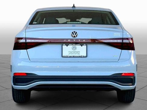 New 2026 Volkswagen Jetta SE image 4