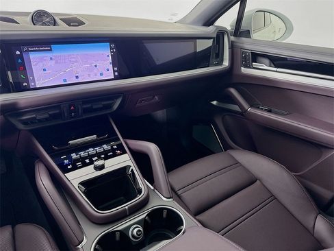 New 2026 Porsche Cayenne Coupe image 26