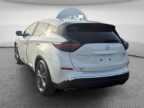 Used 2020 Nissan Murano Platinum w/ Cargo Package image 4