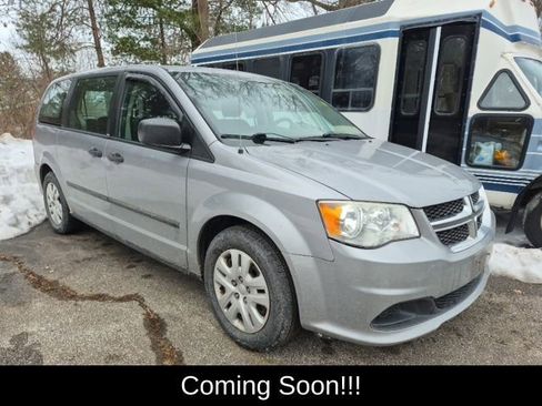 Used 2014 Dodge Grand Caravan American Value Package image 3