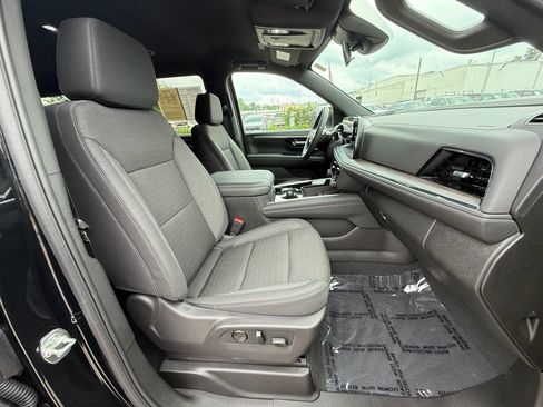 Used 2026 Chevrolet Tahoe LS w/ LPO, Dark Essentials Package AWD/4WD image 25