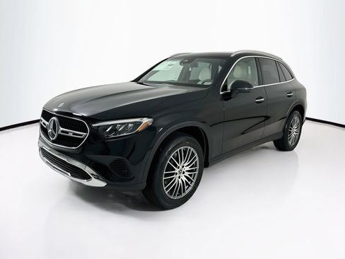 New 2026 Mercedes-Benz GLC 300 4MATIC image 3