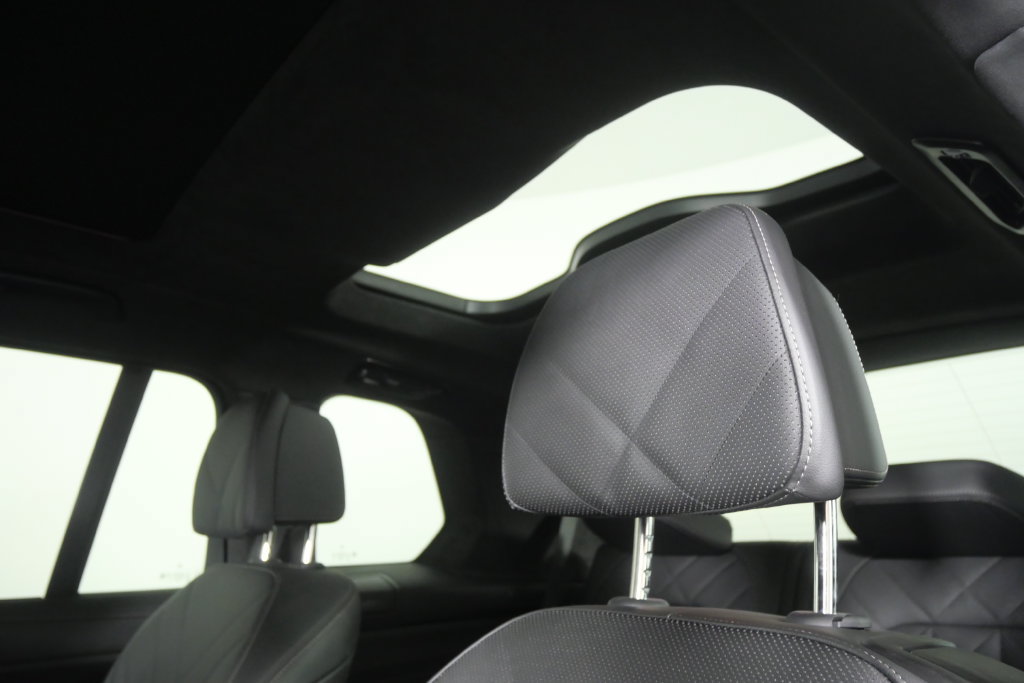 Certified 2027 BMW X7 xDrive40i AWD/4WD image 18