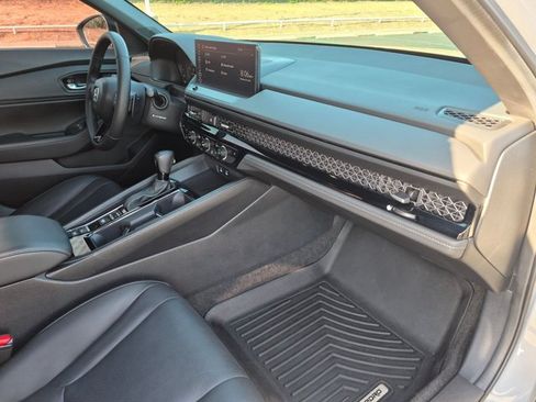 Used 2024 Honda Accord Sport image 21