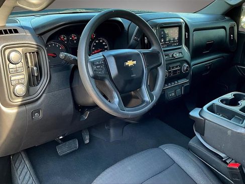 Used 2024 Chevrolet Silverado 1500 Custom image 18