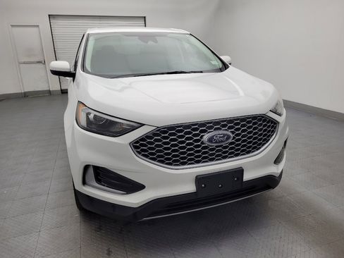 Used 2024 Ford Edge SEL image 14