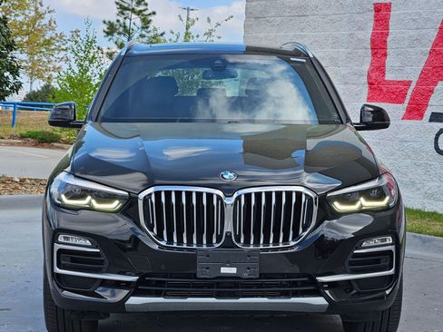 Used 2021 BMW X5 xDrive40i w/ Convenience Package image 2