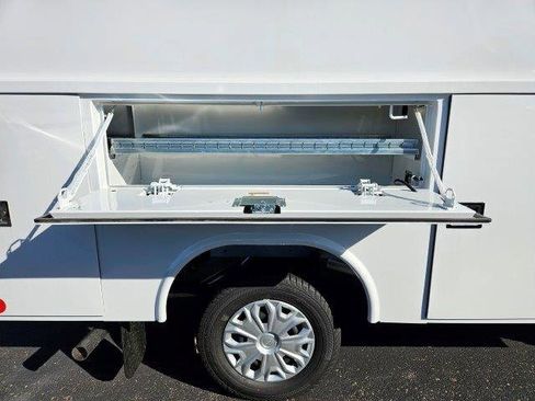 New 2024 Ford Transit 350 w/ Interior Upgrade Package image 17