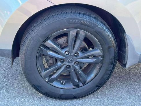 Used 2013 Hyundai Tucson GLS image 8