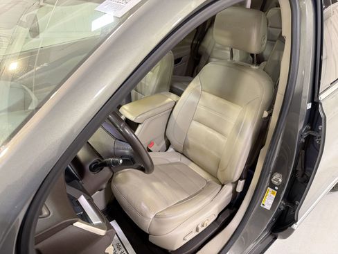 Used 2018 GMC Acadia Denali w/ Technology Package image 10