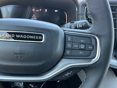 New 2026 Jeep Grand Wagoneer Limited w/ Rear Seat Video Group I AWD/4WD image 25