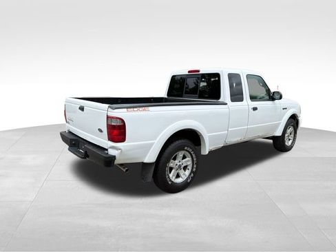 Used 2004 Ford Ranger XLT AWD/4WD image 3