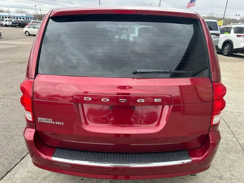 Used 2015 Dodge Grand Caravan American Value Package image 6