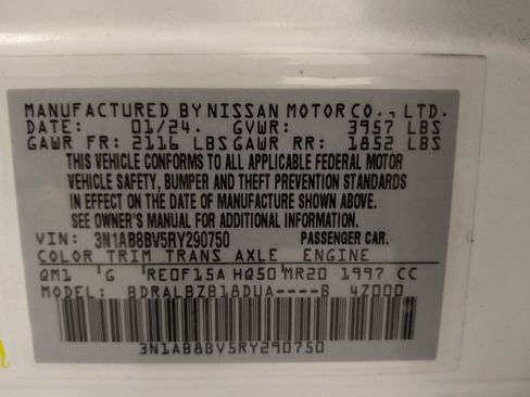 Used 2024 Nissan Sentra S FWD image 33