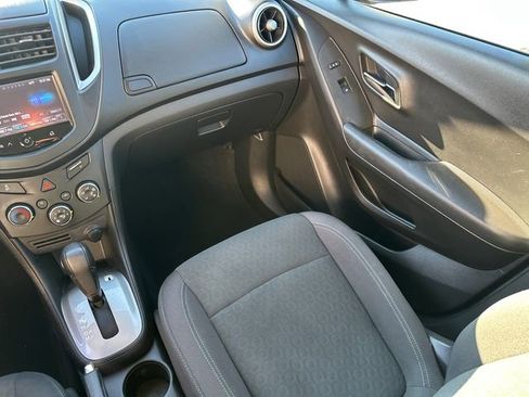 Used 2016 Chevrolet Trax LS w/ LPO, Protection Package image 20