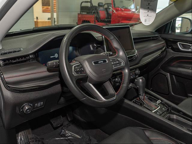 Used 2022 Jeep Compass Trailhawk w/ Trailhawk Elite Group AWD/4WD image 10