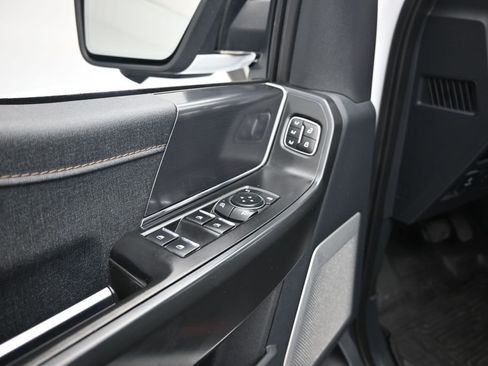 Used 2023 Ford F150 Raptor AWD/4WD image 10