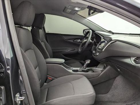 Used 2022 Chevrolet Malibu LS w/ Driver Confidence Package II image 22