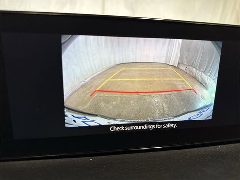 Used 2025 MAZDA MAZDA3 s image 18