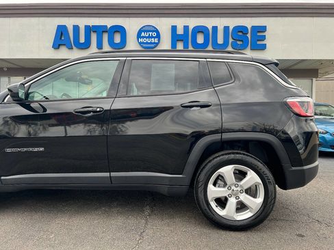 Used 2018 Jeep Compass Latitude w/ Popular Equipment Group image 35
