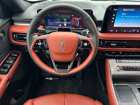 New 2026 Lincoln Aviator Reserve image 15