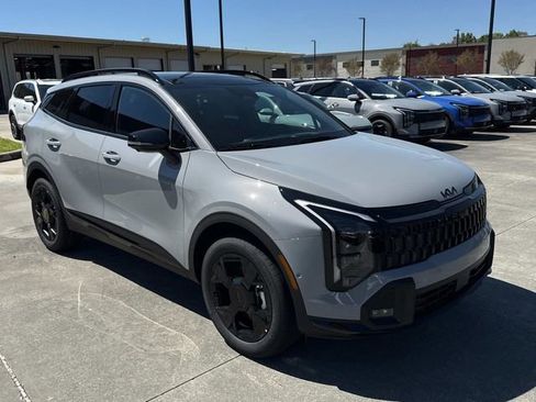 New 2026 Kia Sportage X-Line AWD/4WD image 1