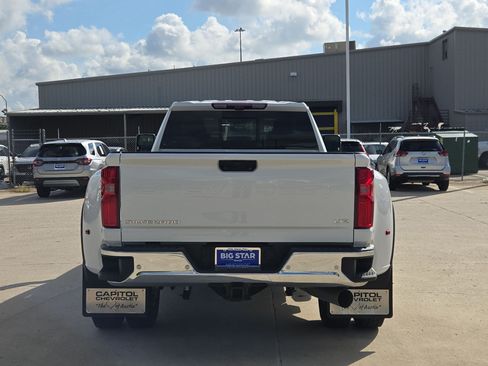 Used 2025 Chevrolet Silverado 3500 LTZ w/ LTZ Texas Edition AWD/4WD image 5