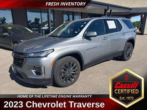 Used 2023 Chevrolet Traverse RS AWD/4WD image 1