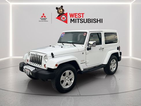 Used 2011 Jeep Wrangler Sahara w/ Connectivity Group image 1