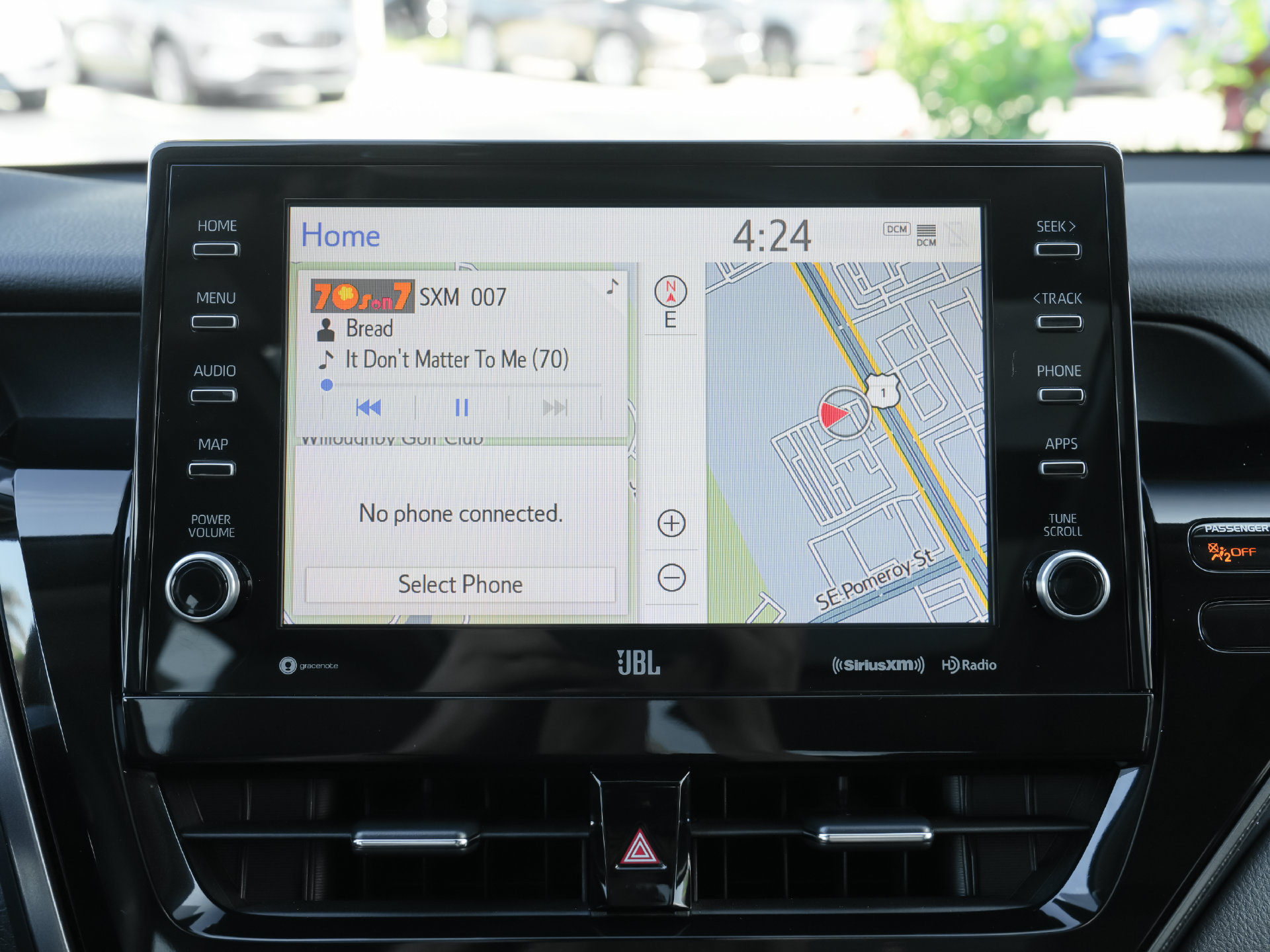 Used 2022 Toyota Camry XSE w/ Navigation Package FWD image 10