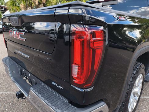 Used 2019 GMC Sierra 1500 SLT w/ SLT Premium Plus Package AWD/4WD image 12