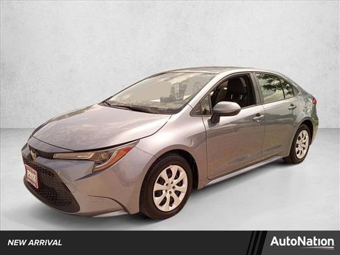Used 2022 Toyota Corolla LE FWD image 1