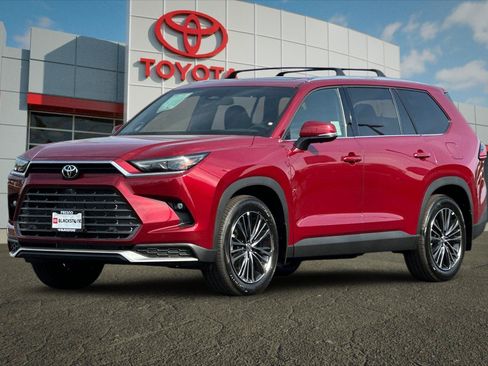 Certified 2026 Toyota Grand Highlander AWD Hybrid image 7