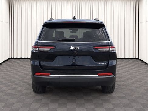Used 2023 Jeep Grand Cherokee L Limited RWD image 4