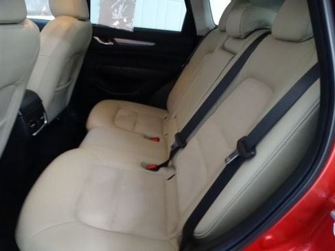 Used 2023 MAZDA CX-5 AWD 2.5 S w/ Select Package image 4