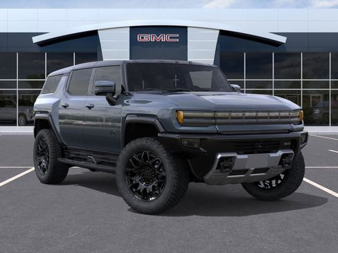 New 2026 GMC Hummer EV SUV w/ LPO, Dark Essentials Package image 19