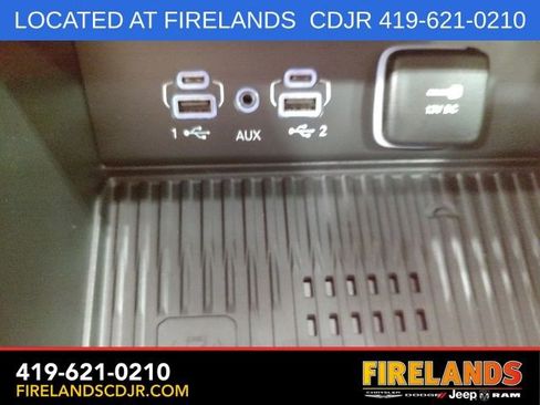 New 2026 Jeep Grand Cherokee Altitude AWD/4WD image 14