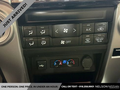 Used 2020 Toyota 4Runner Limited AWD/4WD image 16