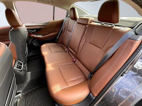 Used 2025 Subaru Legacy Touring XT image 27