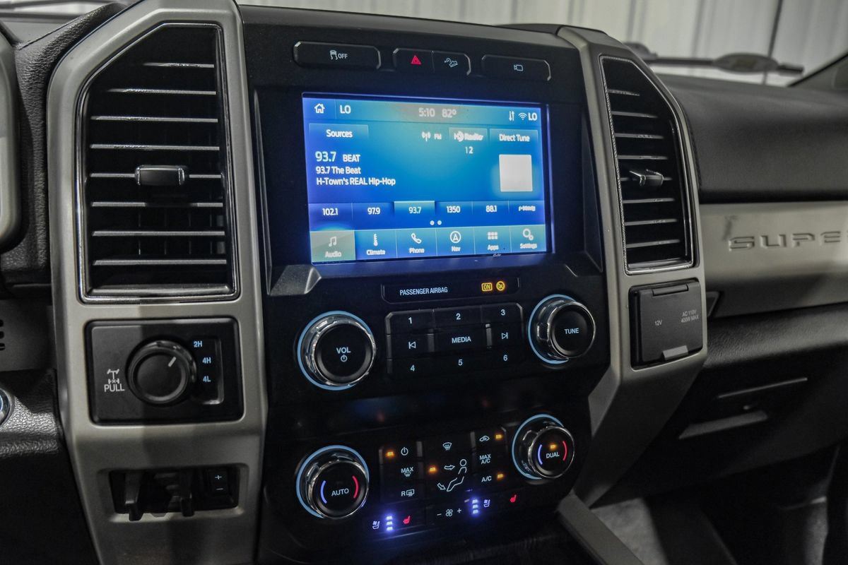 Used 2021 Ford F250 Lariat w/ Lariat Ultimate Package AWD/4WD image 25