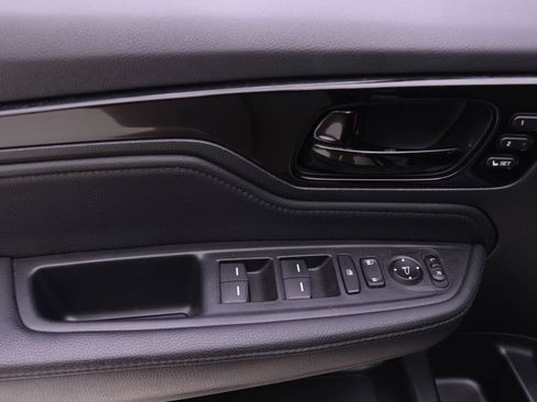 Used 2023 Honda Odyssey Touring image 8