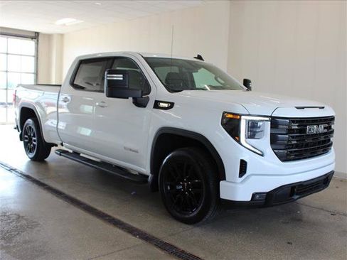 Used 2024 GMC Sierra 1500 Elevation w/ LPO, Elevation Black Package image 1