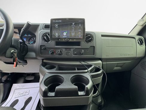 Used 2022 Ford E-350 and Econoline 350 Super Duty w/ Power Windows & Locks Group RWD image 22
