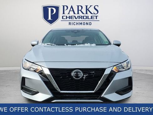 Used 2023 Nissan Sentra SV image 2