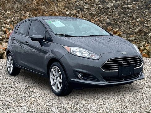 Used 2019 Ford Fiesta SE w/ Equipment Group 201A image 9