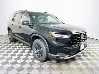 New 2025 Honda Pilot TrailSport