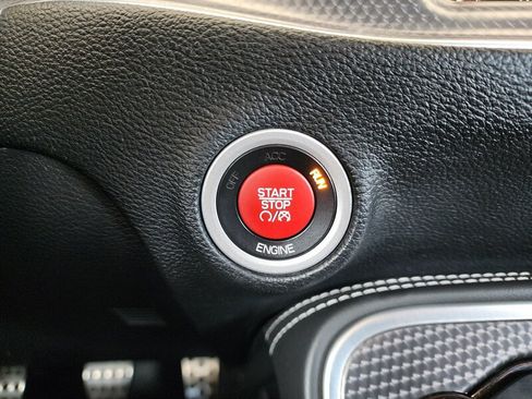 Used 2016 Dodge Challenger SRT Hellcat RWD image 36