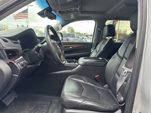 Used 2015 Cadillac Escalade ESV Premium AWD/4WD image 3