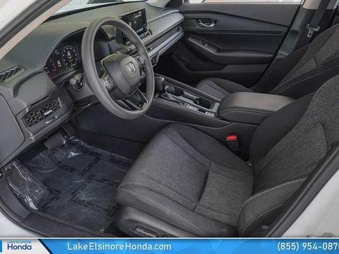 Certified 2023 Honda Accord EX image 15